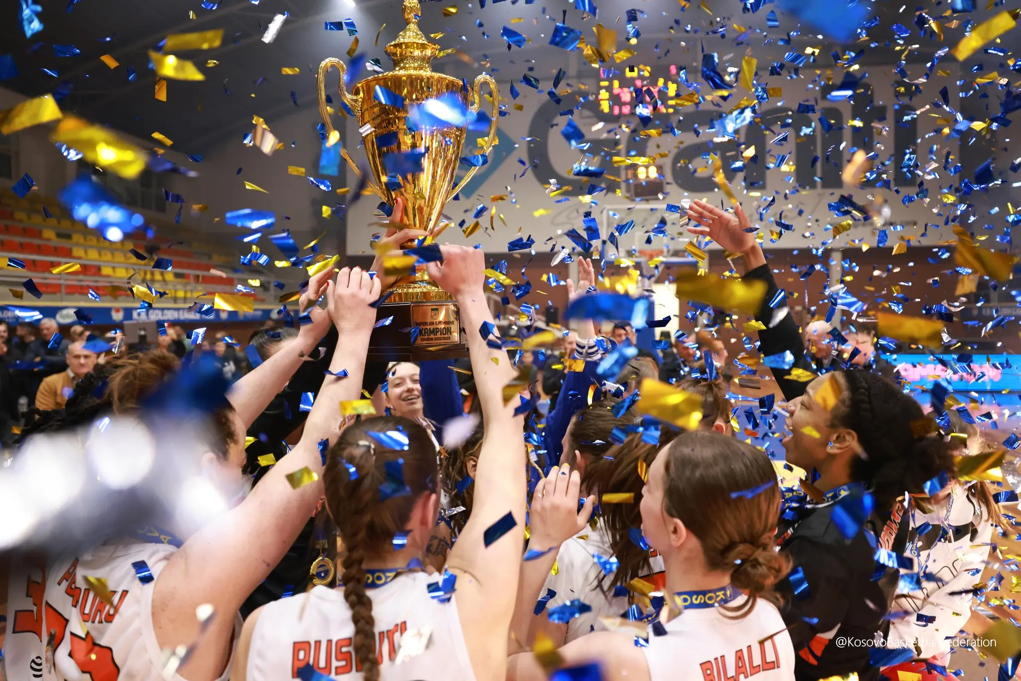 Pamje nga ndeshja Bashkimi - Prishtina (Titulli kampion)